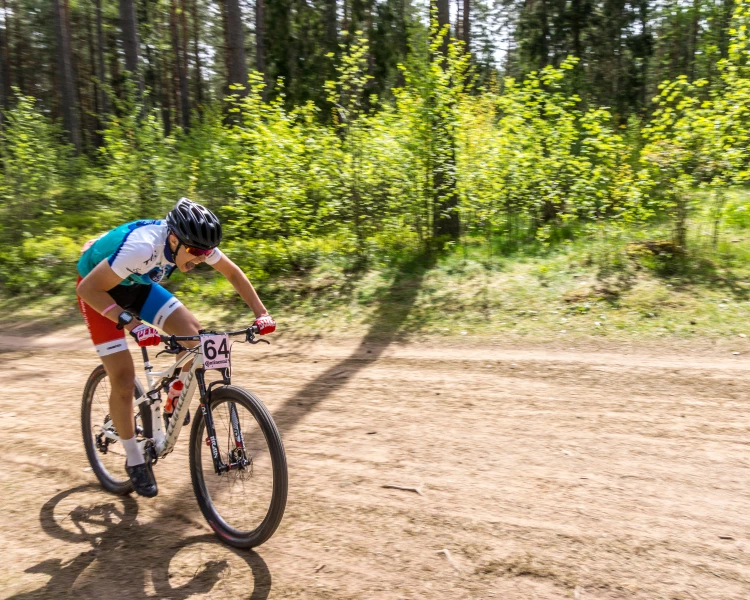Cykel på mountainbike
