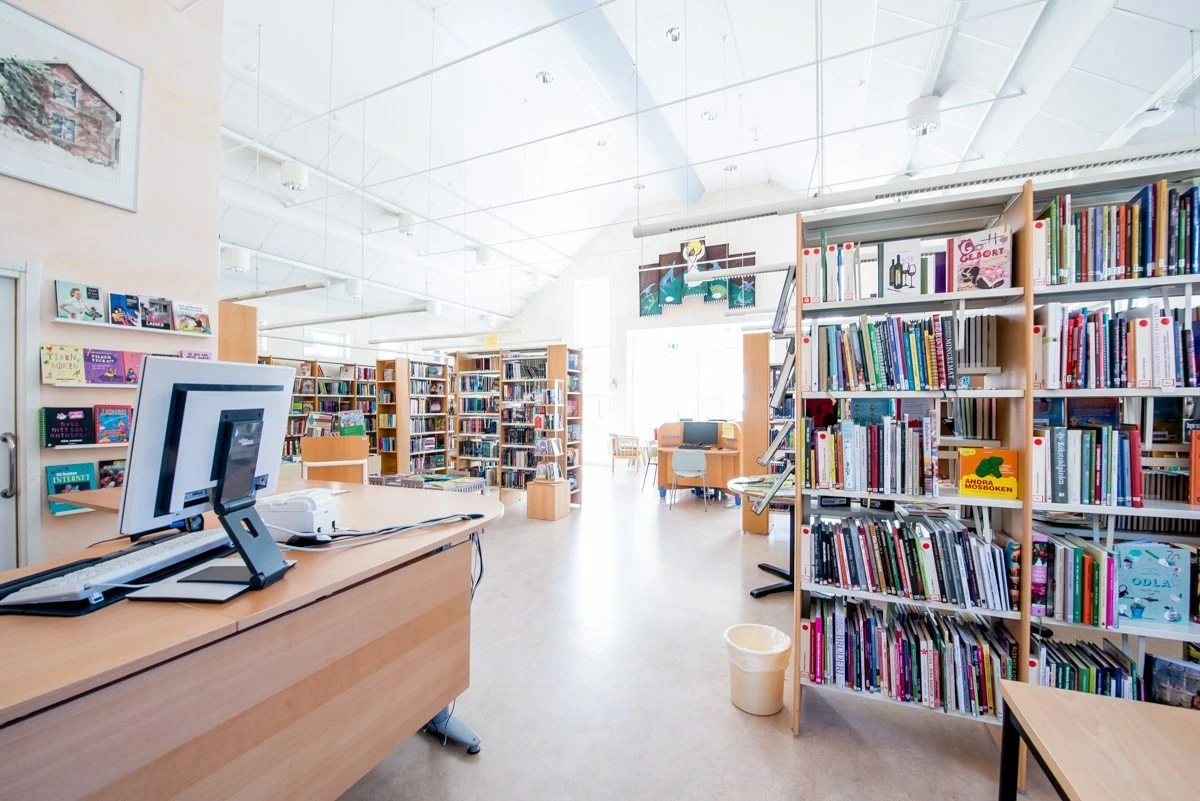 Enbacka skolas skolbibliotek