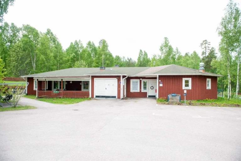 Varggropens förskola sedd utifrån.