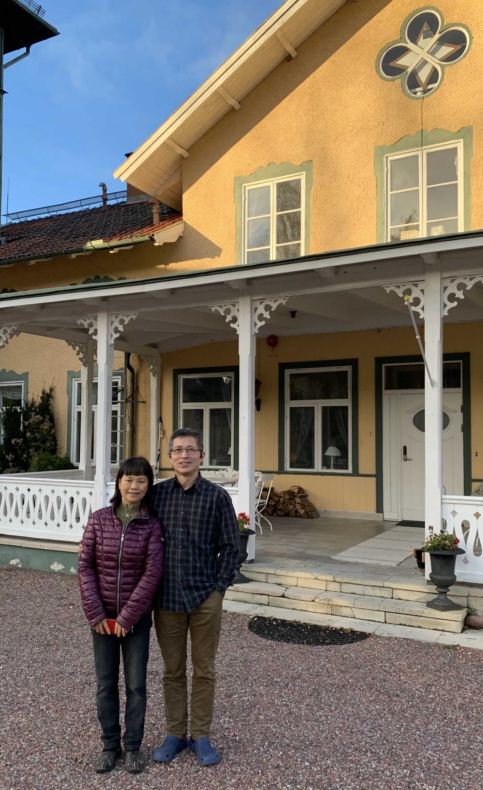 Bo Liu och Ying Zhou, nya ägarna av Ulfshyttans Herrgård.