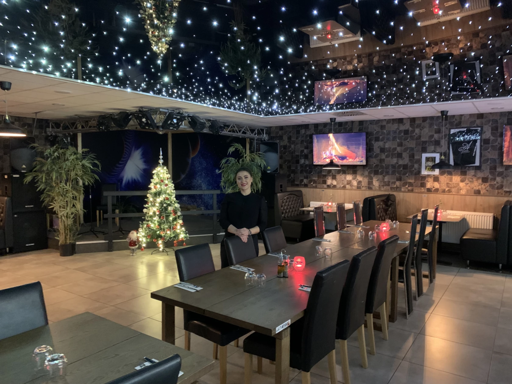 Leyla på restaurang Athena. Foto: Säters kommun.