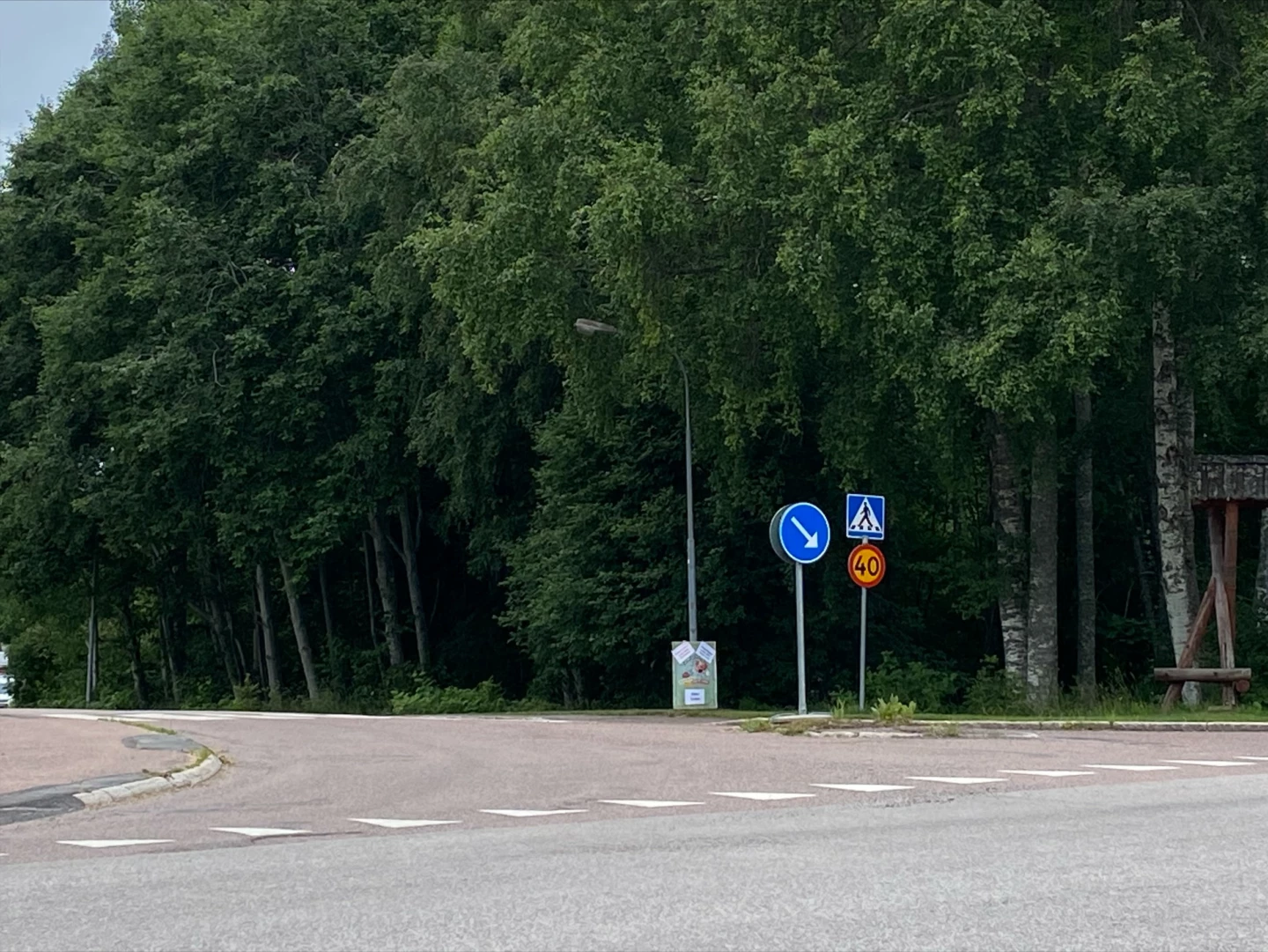 Infarten från Smedjebacksvägen till Skönvik.