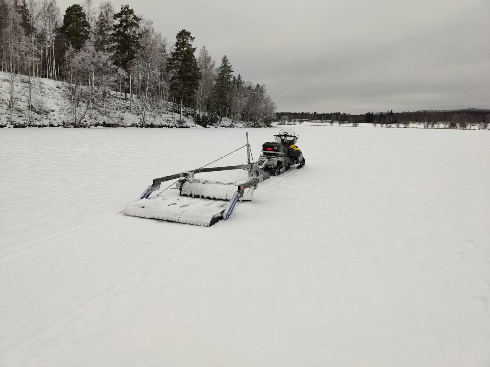 Skoter på Ljustern