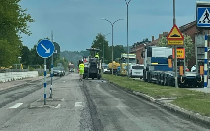 Asfaltering av en väg