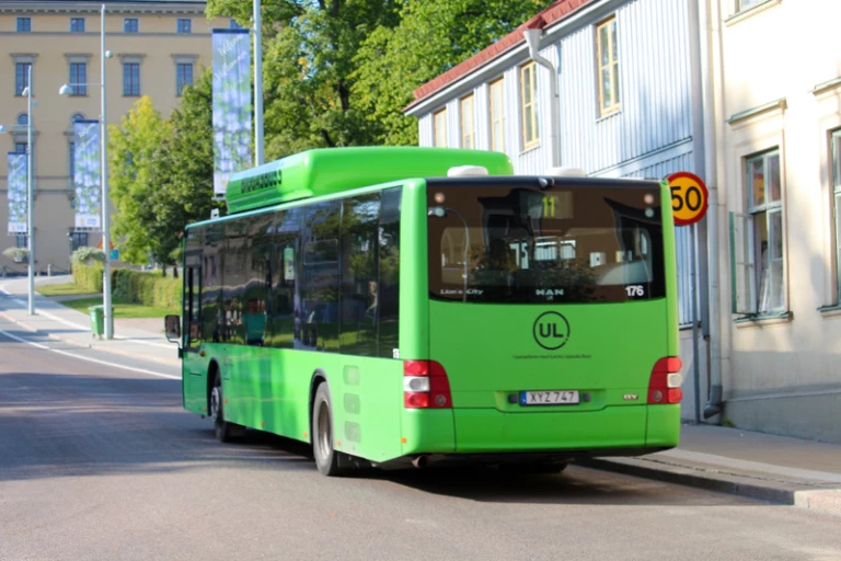 Grön buss