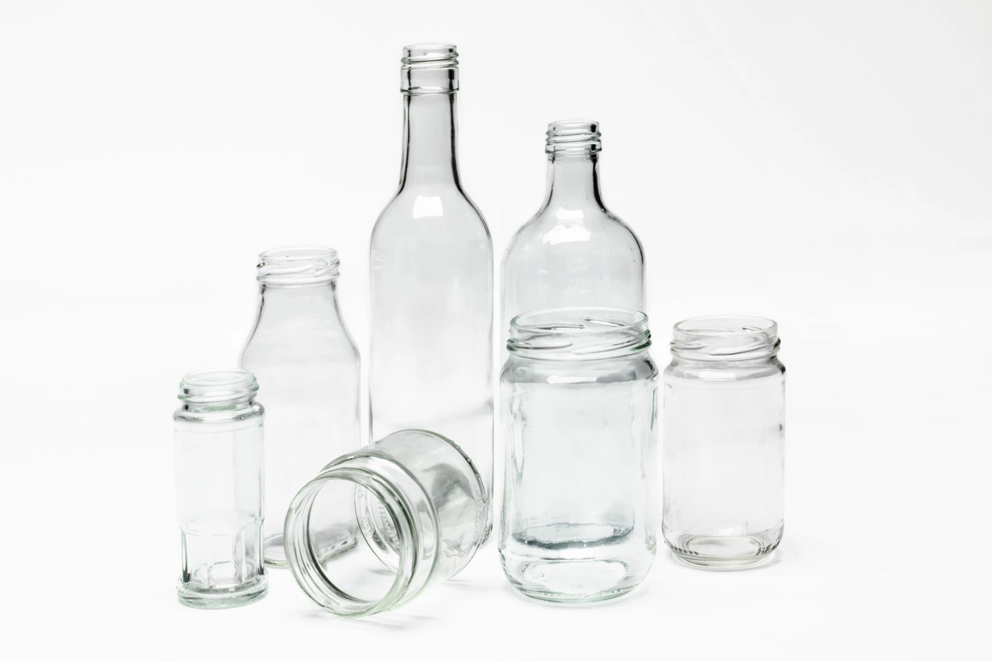 Ofärgade glasflaskor