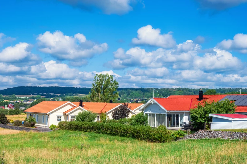 Villor och småhus i bostadsområde.