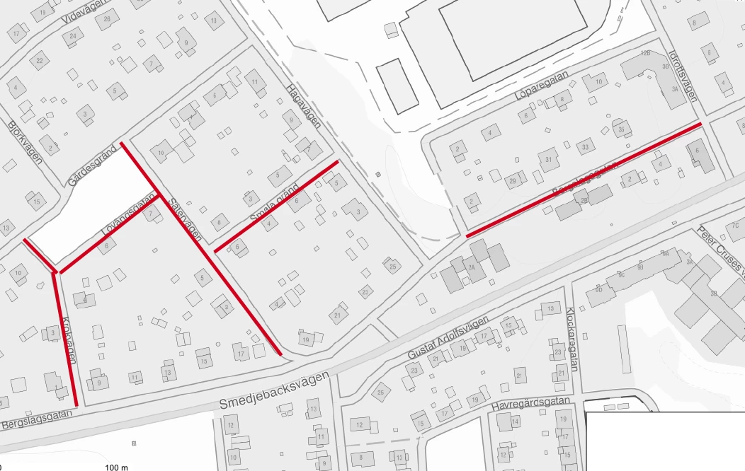 Karta över Burhagen där berörda delar av Bergslagsgatan, Lövängsgatan, Sätervägen, Smala Gränd och Krokvägen är markerade med rött.